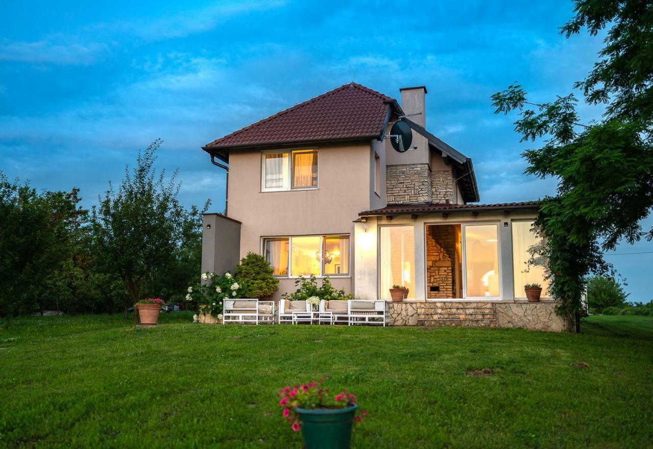 Danubio Residence Aljmaš Exterior foto